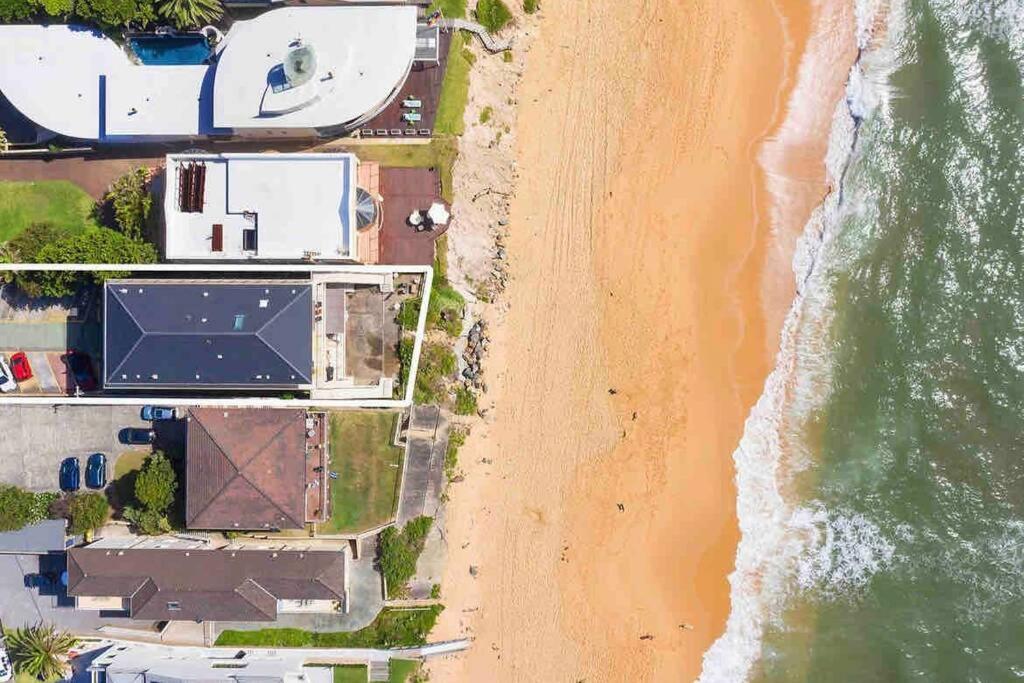 Absolute Beachfront Surf Unit In Terrigal/Wambi 瓦布利尔 外观 照片